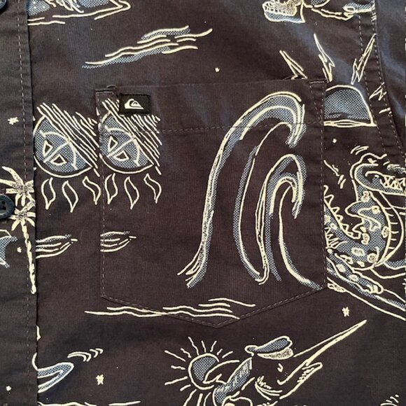 Quicksilver Boys Button Down surf skate Short Sleeve Shirt Size Medium - Picture 5 of 8